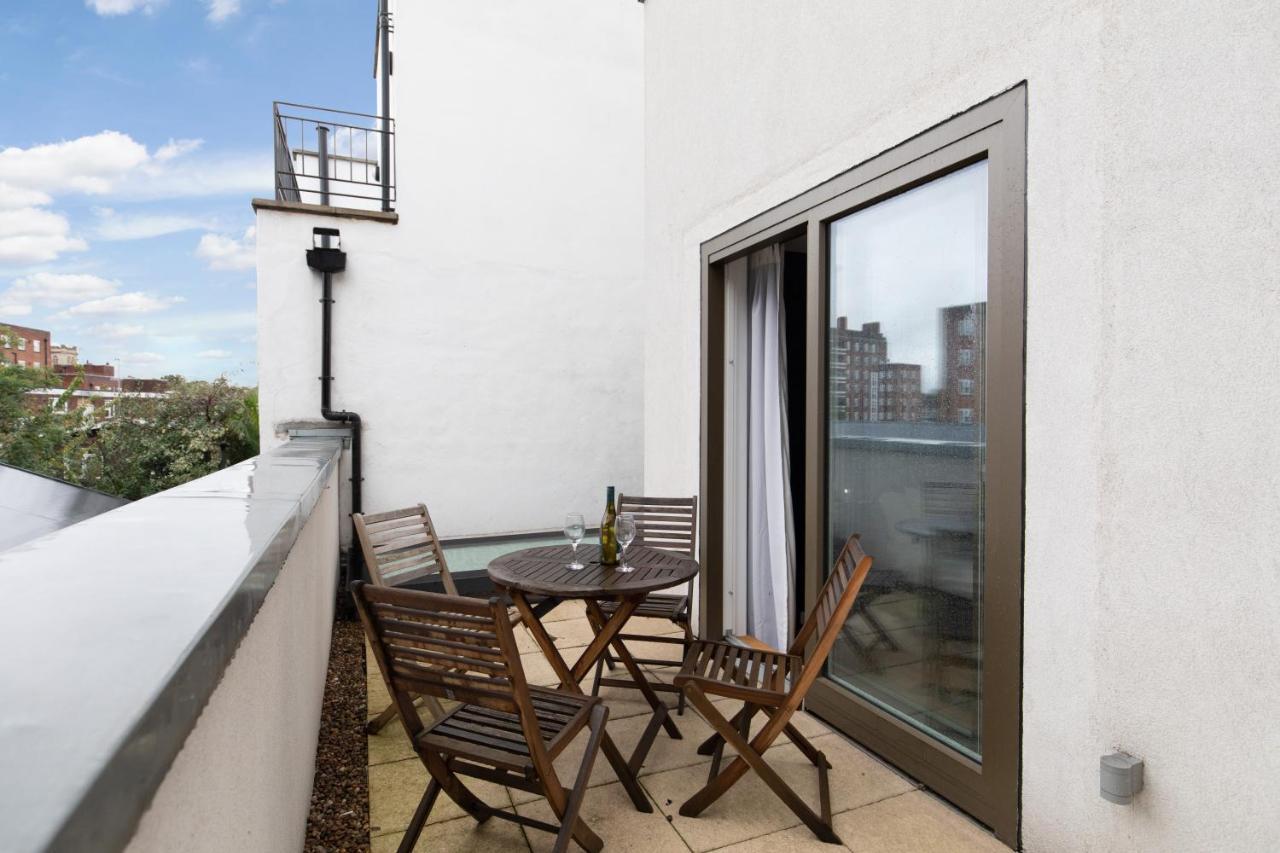 London City Apartments - Luxury And Spacious Apartment With Balcony Exterior photo